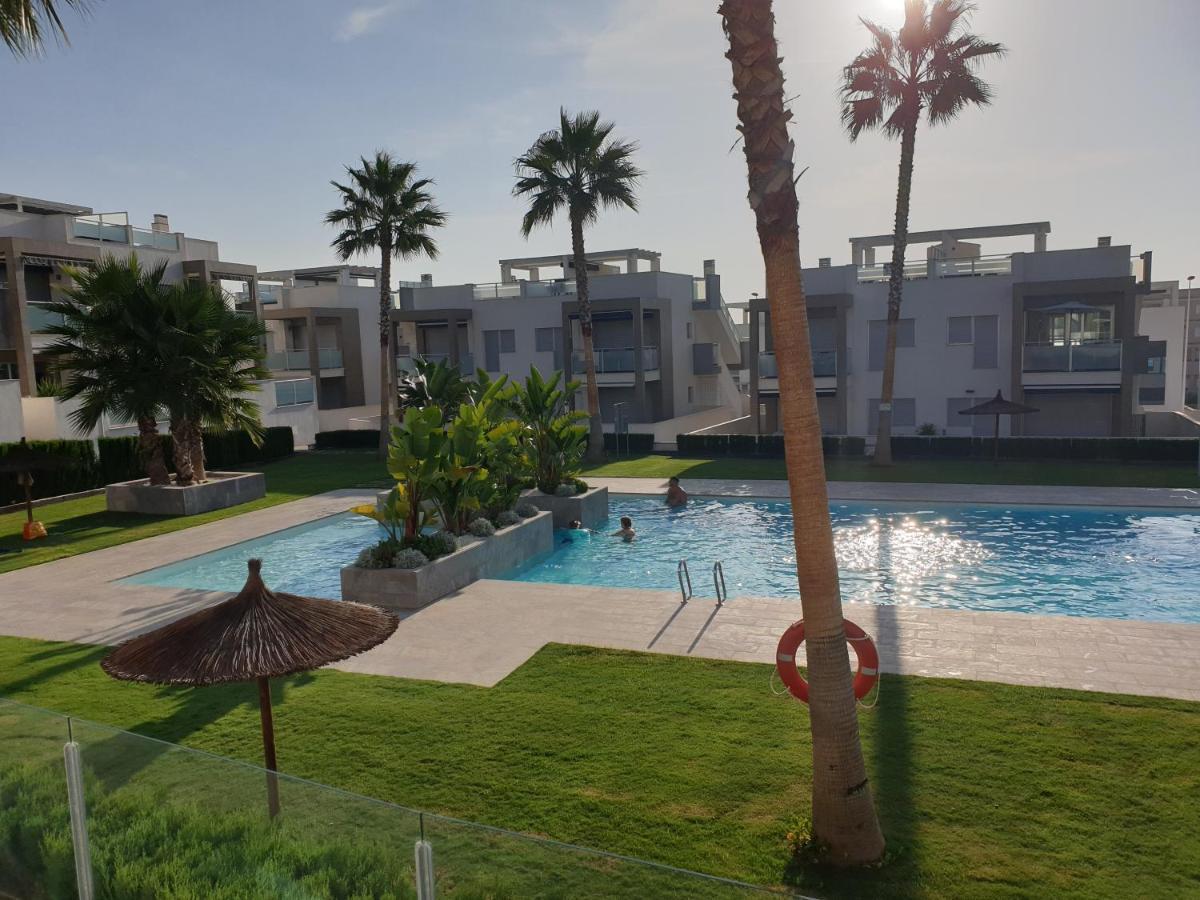 El Mirador Amelie Ground Floor Apartment In Torrevieja Punta Prima Wifi Pool And Close To Beach And Golf 外观 照片